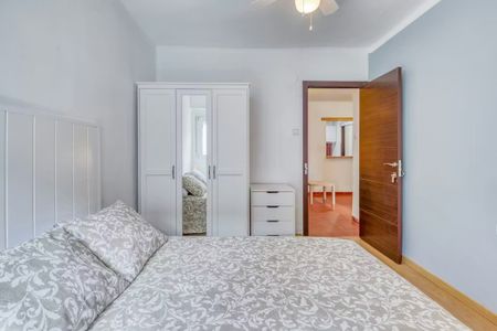 Carrer Jerónima Galés, Valencia, Valencian Community 46017 - Photo 2