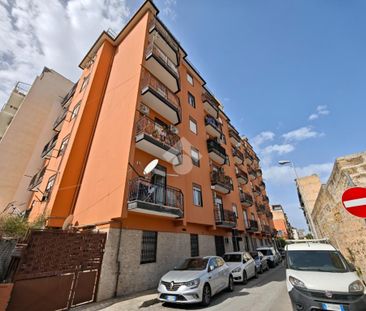 Bilocale in affitto - Photo 1