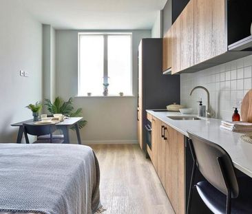 Studio to rent - Photo 2