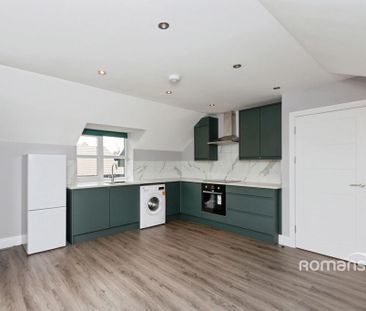 2 bedroom flat to rent - Photo 3