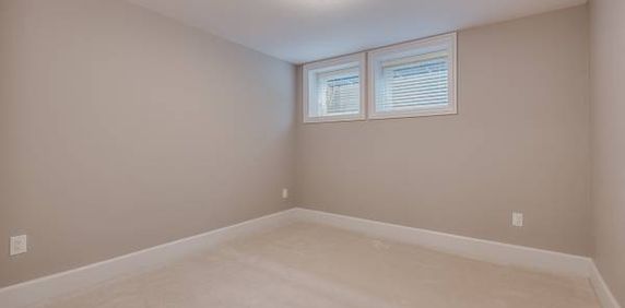 Laneway - Renfrew Heights - 2bdr - 2bath - Photo 2