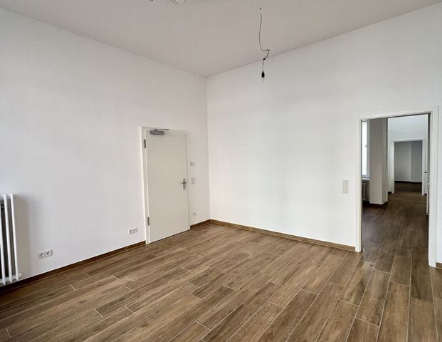 Kernsanierte 2 Zimmer Altbauwohnung im Herzen von Trier - Photo 1