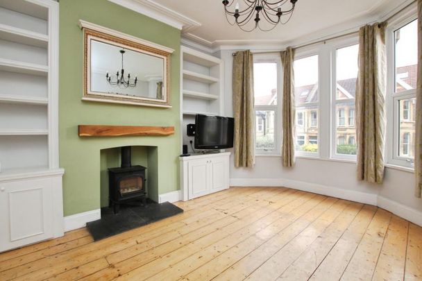 4 bedroom terraced house to rent - Photo 1