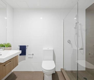 STYLISH, MODERN AND FURNISHED 3 BEDROOMS APARTMENT IN EXCEPTIONAL L... - Photo 2