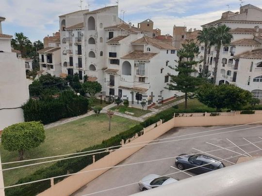 Alquiler de piso en Playa de los Locos - Photo 1