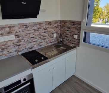 Location Appartement 2 pièces 46m² ANGERS 49100 - Photo 6