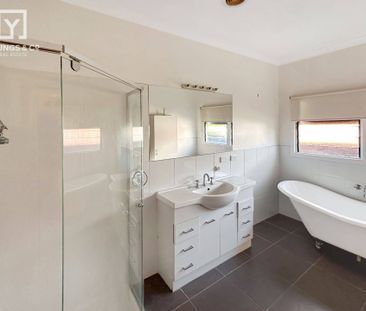 39 Hare Street, Shepparton - Photo 3