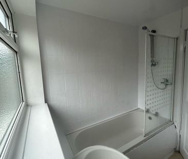 2 Bedroom Terraced House for Rent - Photo 2