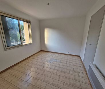 Location appartement 2 pièces 40.42 m² à Toulon (83000) - Photo 2