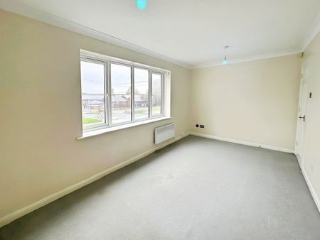 Two-Bedrooms Apartment - Photo 2