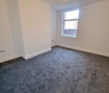 1 bedroom ground floor flat to rent - Photo 4