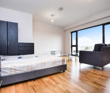 Studio to rent - Photo 4