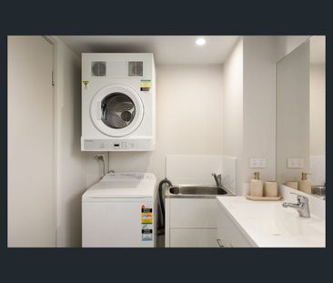 18/17 Hall Street, Chermside, Qld 4032 - Photo 3