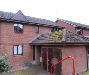 Well positioned first floor flat in a modern development near Dumfries town centre. - Photo 3