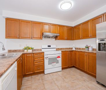 For Lease - 100 Bushmill Circle, Brampton, Ontario - Photo 1