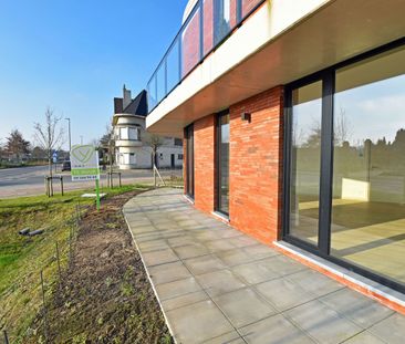 Zonnig gelijkvloers appartement te huur met centrale ligging! - Photo 4