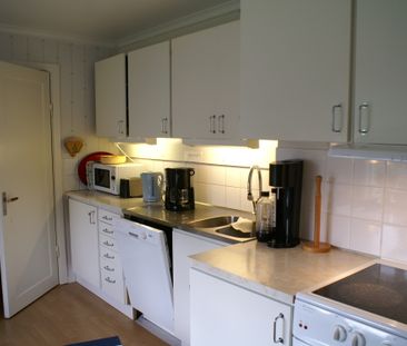 Marmorvägen, Katrineholm - Photo 6