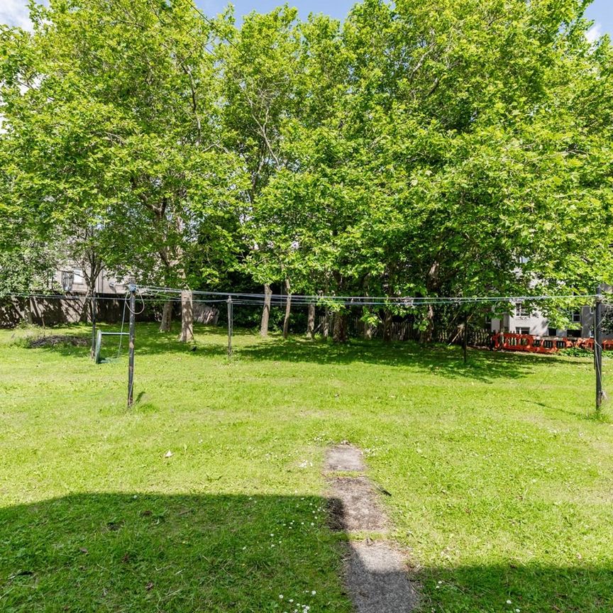 Studio Flat, Lorne Buildings, AB10 - Photo 1
