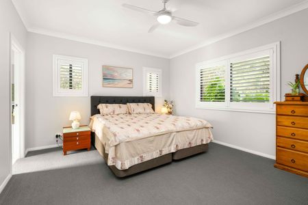 Relax and Enjoy the View at 2 Gladioli Vista - Lawn Care & Hedging Included - Photo 4