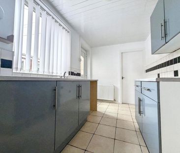 2 bedroom terraced house to rent - Photo 6