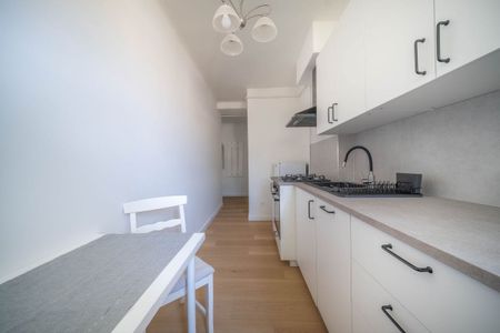 Mieszkanie do wynajęcia 1 pokoje Wiktorska, Warszawa 35.66 m² - Фото 5