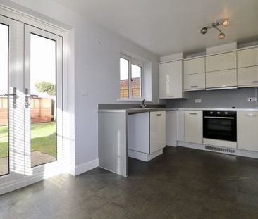 Cleave Close, Clacton-on-Sea CO16, Property for rent - Photo 2