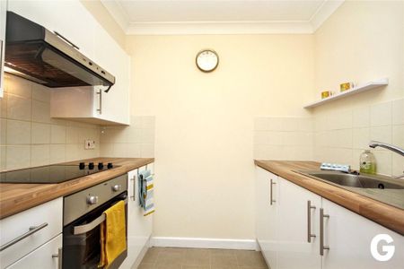 1 bedroom retirement property to rent - Photo 4