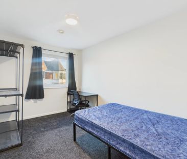 4 Bed Cluster Ensuite - Photo 5