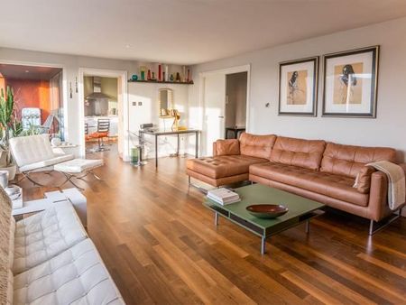 3 bedroom flat to rent - Photo 3