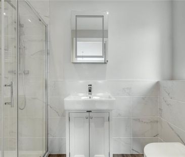 4 bedroom detached house to rent - Photo 6