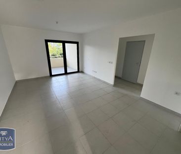 Location Appartement 3 pièces 65m² LE TAMPON 97430 - Photo 6