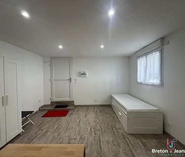 Location Appartement 1 pièce 24m² - Photo 4