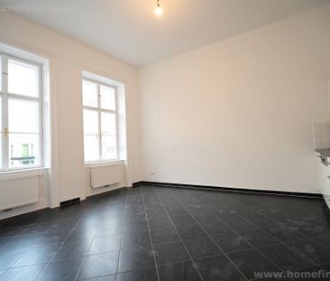 Schottenfeldgasse: geräumige hofseitige Altbauwohnung (1 Schlafzimm... - Photo 4