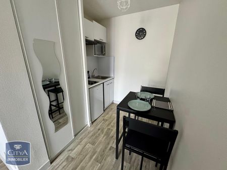 Location Appartement 1 pièce 21m² POITIERS 86000 - Photo 4