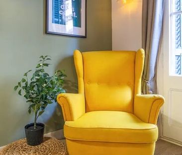 Carrer de Villarroel, Barcelona, Catalonia 08036 - Photo 4