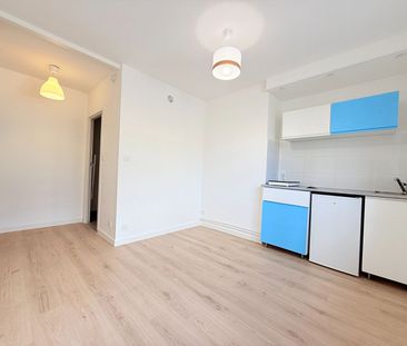 Location Appartement 1 pièce 15m² - Photo 1