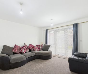 Page Road, Bedfont,TW14 - Photo 1