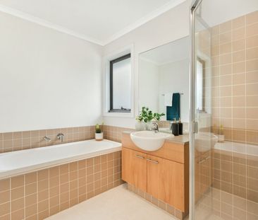 Quiet Court for Family Living - Photo 3