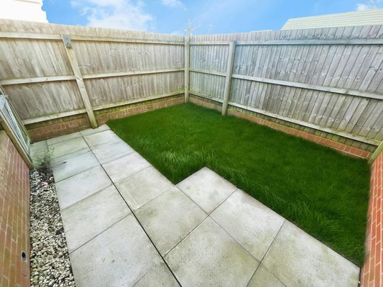 Park Lane, Woodside, Telford, TF7 - Photo 1