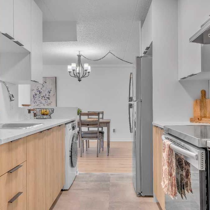 Appartements 50 ans et + à louer pour retraités aux Laurentides - Photo 1