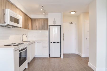 For Lease - 1500 Bathurst Street Unit# 207, Toronto, Ontario - Photo 5