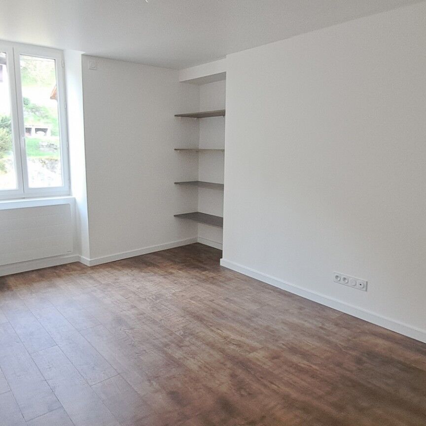 Appartement À Louer 3 Pièces , 77 M² - Photo 1