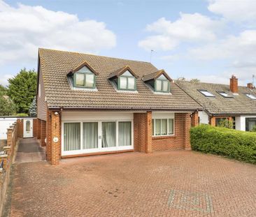 4 bedroom detached house to rent - Photo 3