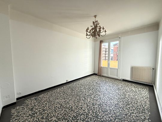 Location Appartement 3 pièces 65m² - Photo 1