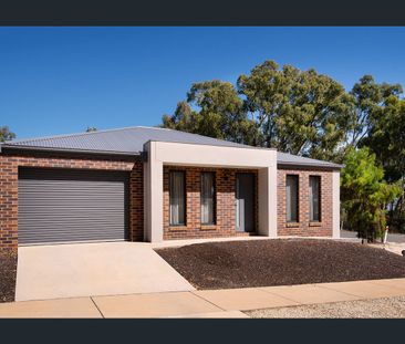 Modern Two Bedroom, Two Bathroom Home - Photo 6