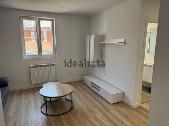 Alquiler de piso en Calle Pérez Galdós, 34 - Photo 1