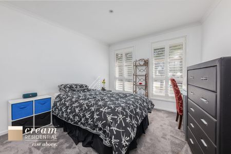 2/102 Eggleston Crescent, Chifley ACT 2606 - Townhouse For Rent | Domain - Photo 4
