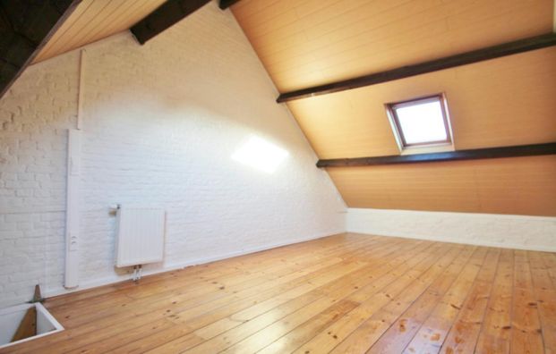 Gerenoveerde woning met 2 slpk voor 1.050 EUR/mnd - Photo 1