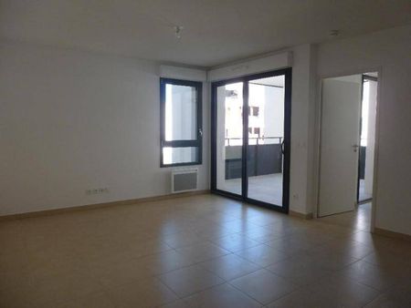 Location appartement récent 2 pièces 44.55 m² à Montpellier (34000) - Photo 2