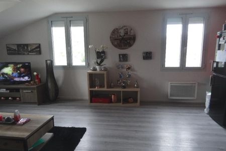 Location Appartement 3 pièces 55m² LOURDES 65100 - Photo 2